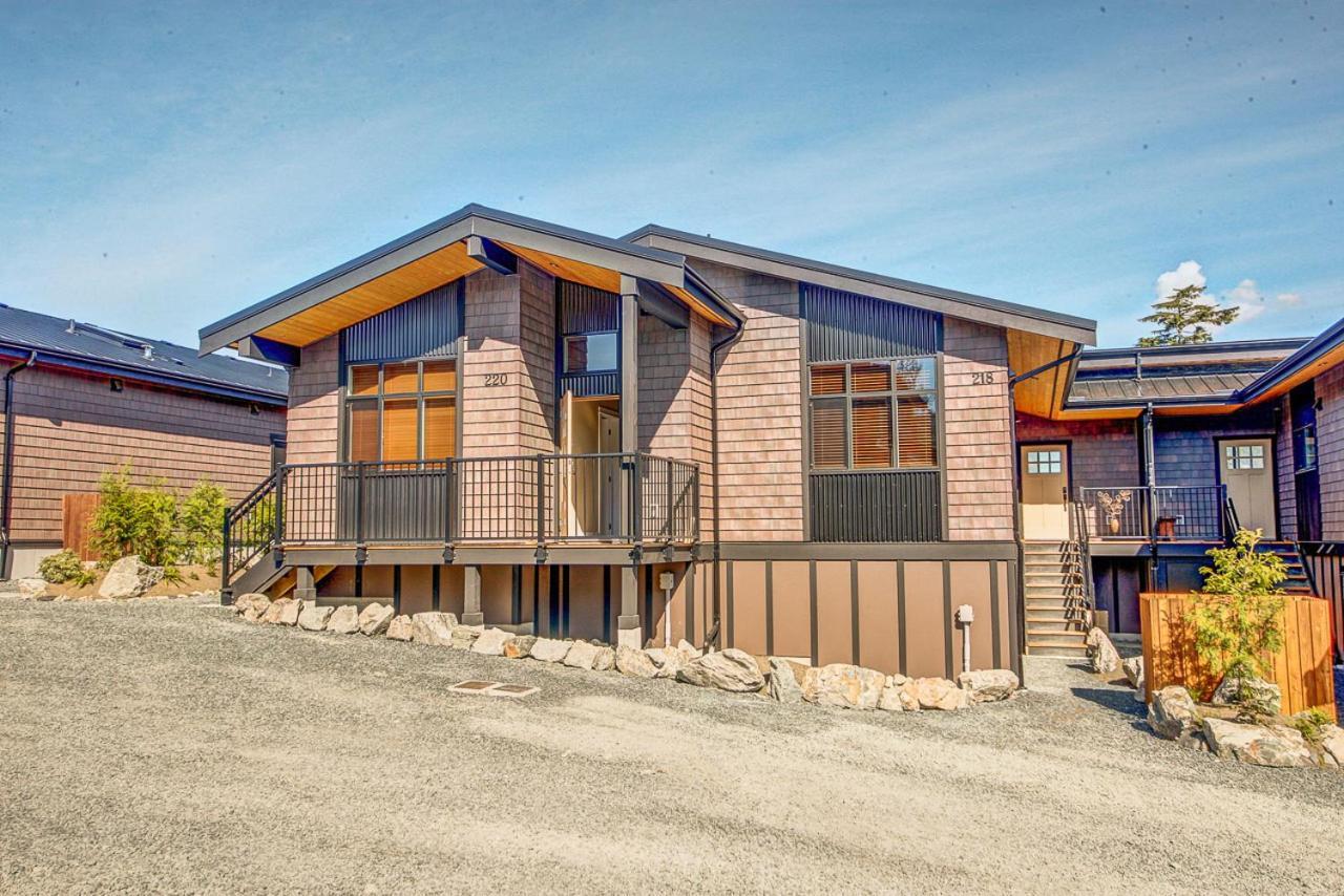 Port Renfrew Vacation Rentals Exterior photo