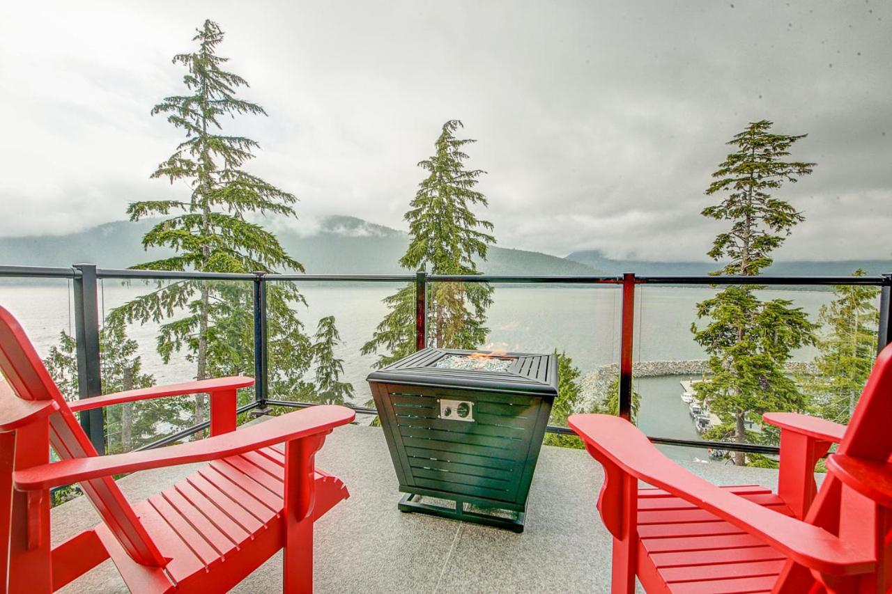 Port Renfrew Vacation Rentals Exterior photo