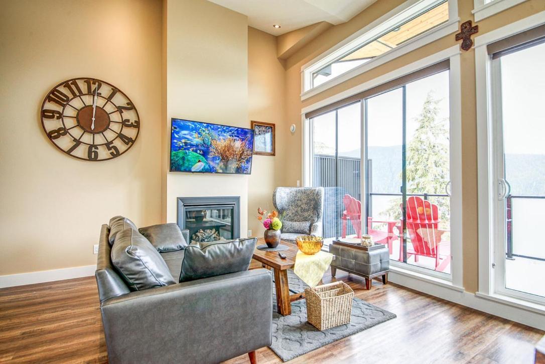 Port Renfrew Vacation Rentals Room photo