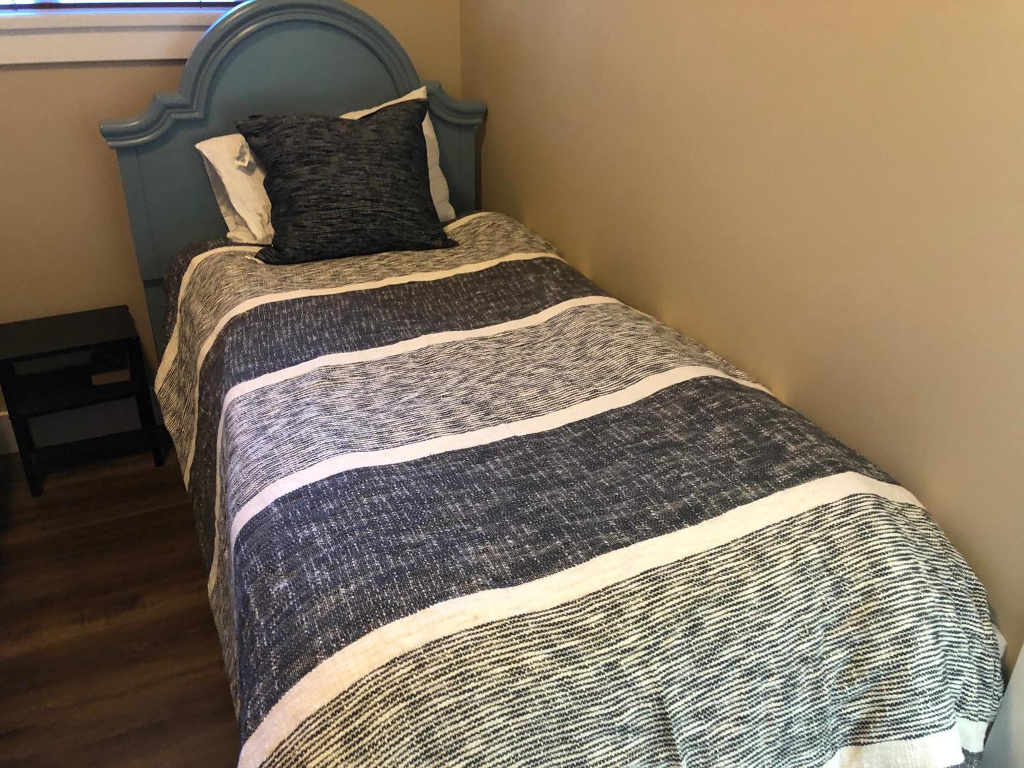 Port Renfrew Vacation Rentals Room photo
