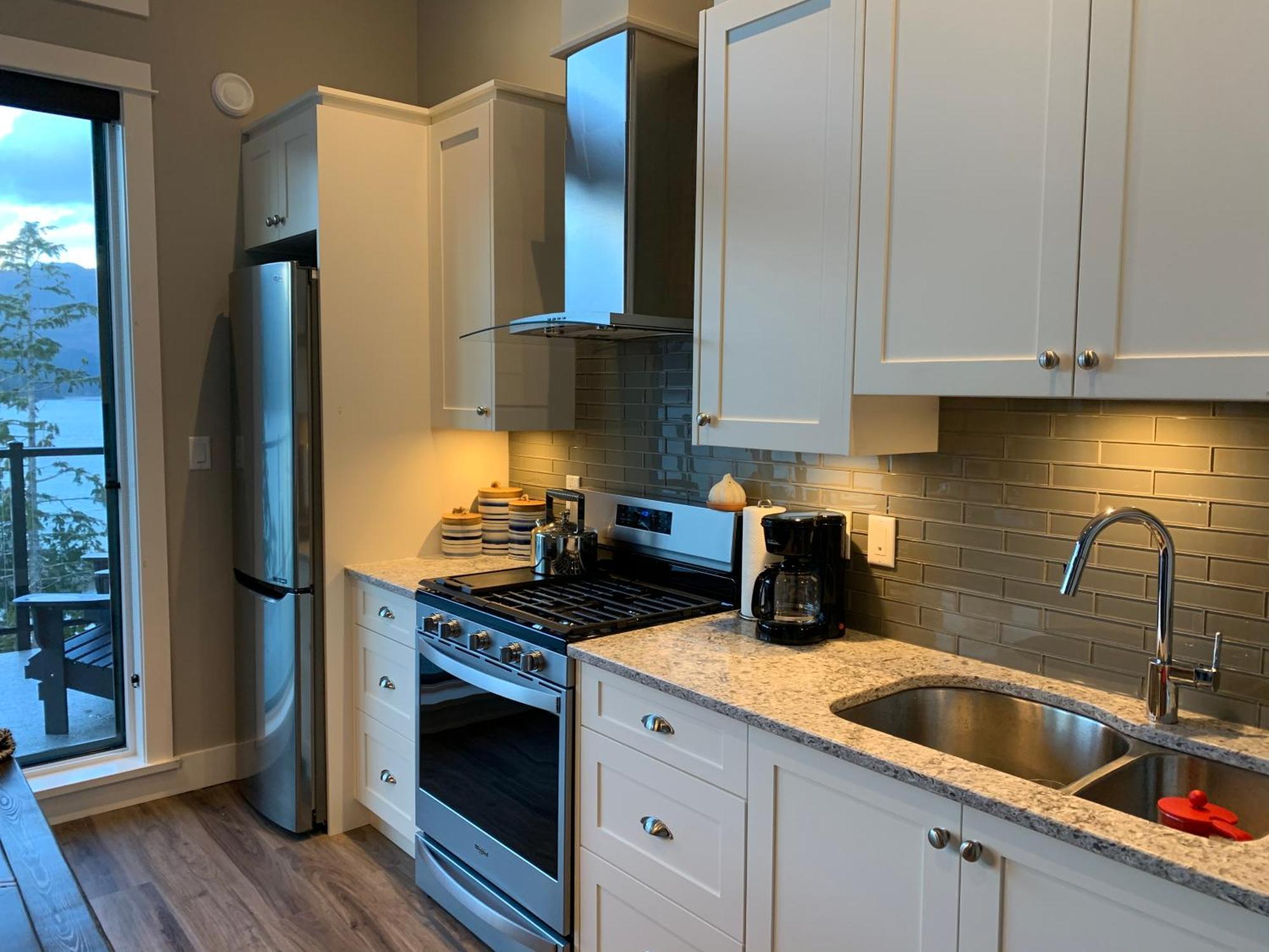 Port Renfrew Vacation Rentals Room photo