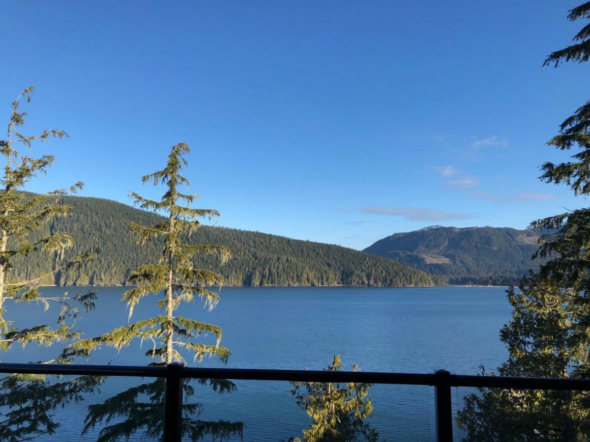 Port Renfrew Vacation Rentals Exterior photo
