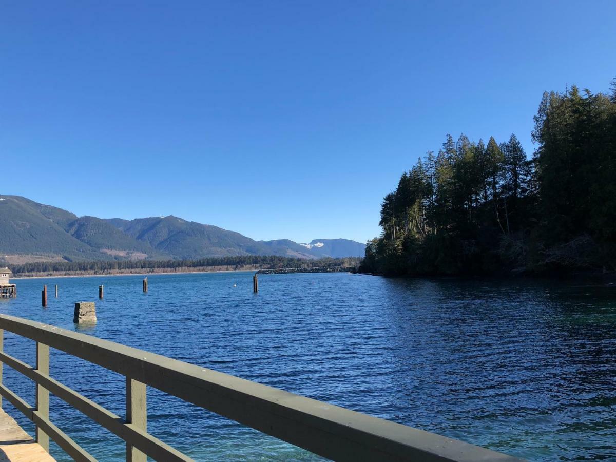 Port Renfrew Vacation Rentals Exterior photo